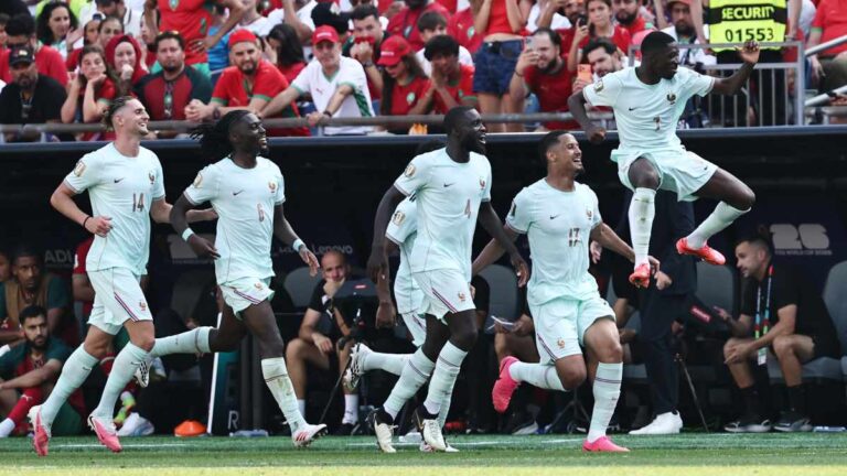 ¡Francia impone su ley y avanza a semifinales tras vencer a un combativo Marruecos!