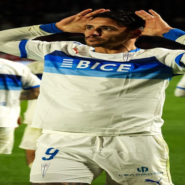 Universidad Católica rescató un valioso empate 1-1 como visitante frente a Estudiantes de La Plata