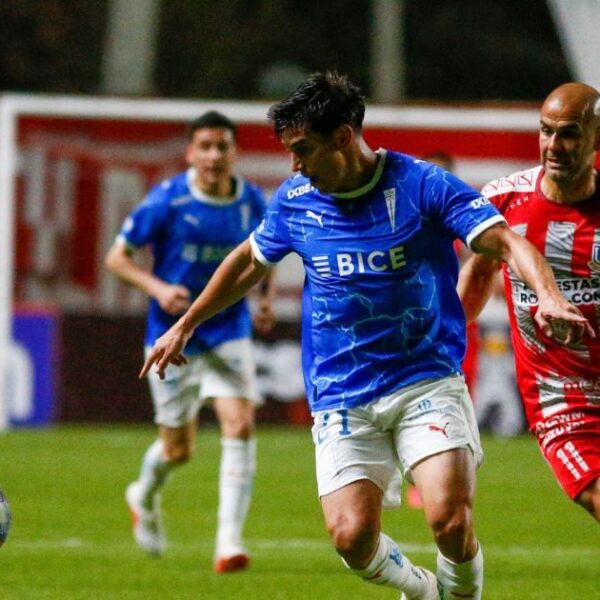 Tablas en el Nicolás Chahuán: La Calera y U. Católica Empatan en la Ida de Octavos de Copa Chile