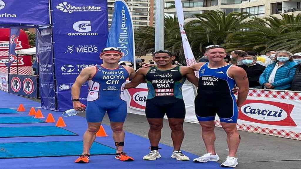 Atletas brasileños se llevaron los aplausos en el Triatlón Internacional de Viña del Mar 50 Podio varones