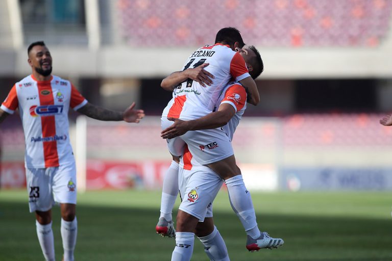 Los legionarios vencieron 3-2 al conjunto papayero en el norte 1 cobresal