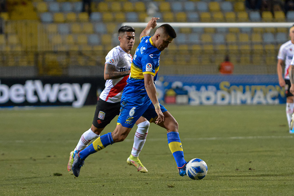 Everton y Curicó Unido igualaron 1-1 en el Estadio Sausalito de Viña del Mar 4 everton-curicó (2)