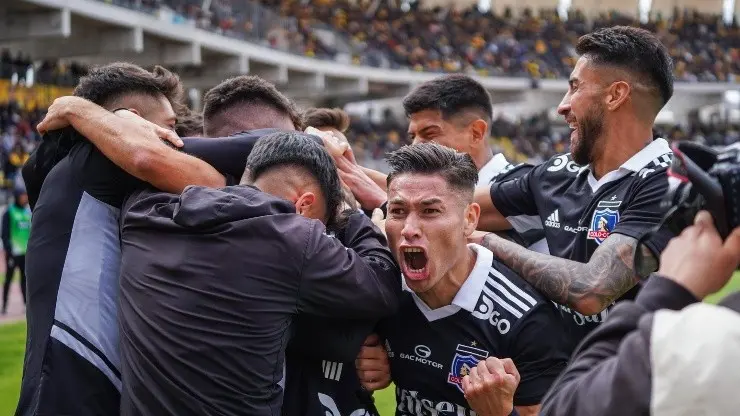 Colo Colo vence a Coquimbo y baja del cielo la estrella 33 en el Sánchez Rumoroso