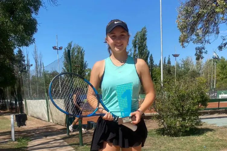 Martina Pavissich se coronó campeona del J100 Mendoza