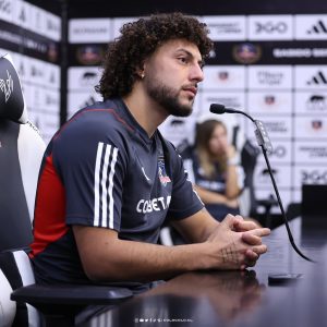 Ftc44AxWwAESV2 copia