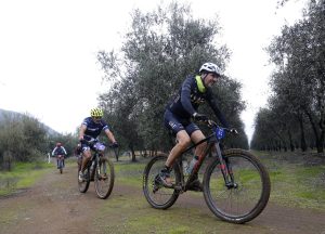 Francisco Rivera se quedó con la tercera fecha del Mountain Bike Tour by Trek Subaru disputado en la Viña Valle Secreto en Malloa 2 HL MTBTOUR VALLE SECRETO CQUEZADA 29