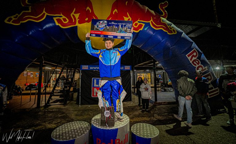 Sebastián Esteva se consagra campeón del Campeonato Nacional Rok Cup de karting 2023 el cual ya tiene a los representantes de Chile para las competencias en Italia y EE.UU. 3 Lucas_Hernandez_podio