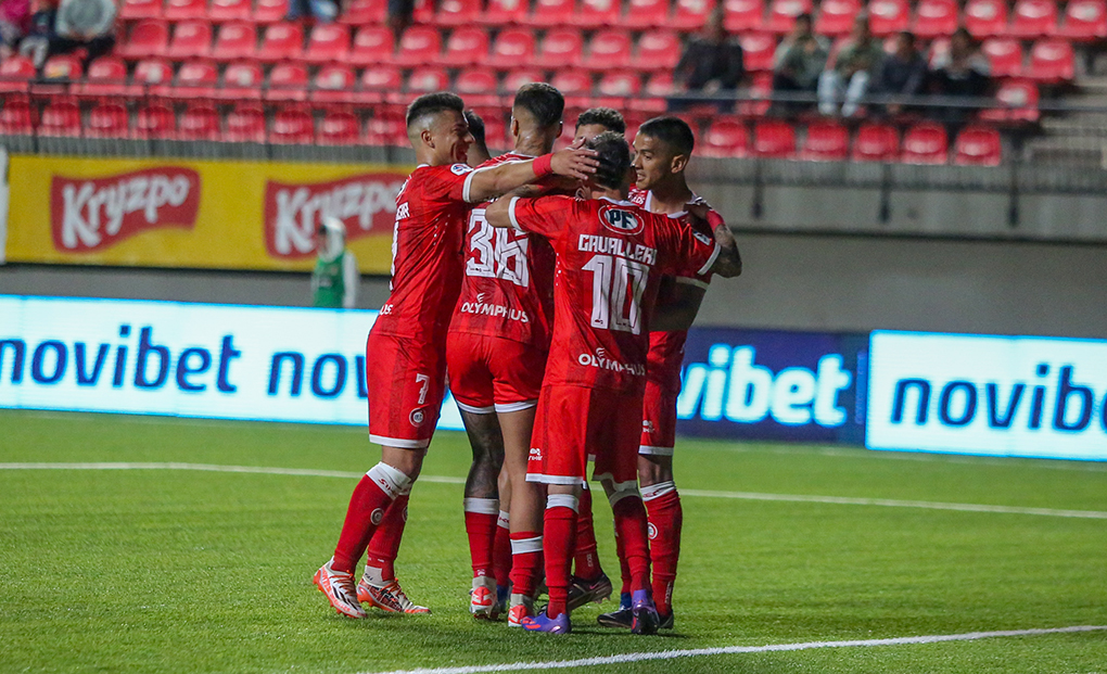 Unión La Calera tuvo una solvente presentación al derrotar por 4-0 a Unión Española 17 1700878068417 DWS 2023 0