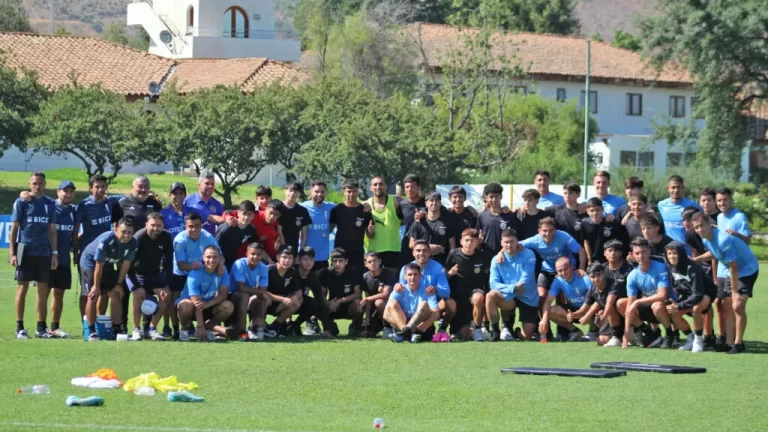 Bajos de Mena FC compartió entrenamiento con jugadores y cuerpo técnico de La Franja 14 213214-1024x576