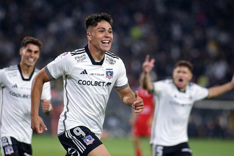 Con Damián Pizarro volviendo al gol: Colo Colo se impuso 3-1 ante Unión La Calera 11 Colo Colo vs Unión La Calera