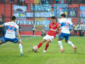 Universidad Católica consigue su tercera victoria consecutiva y escala a la cuarta posición de la tabla 2 DSC 9296