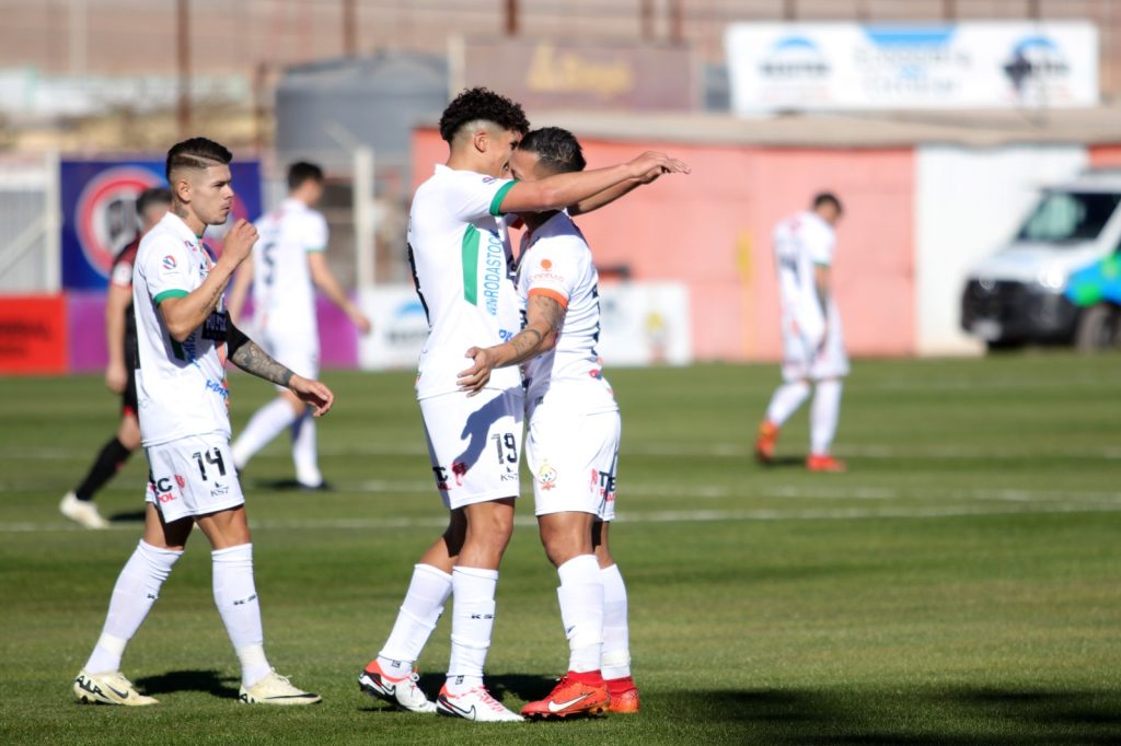 En el estadio El Cobre de El Salvador, Cobresal derrotó por 2-1 a Unión La Calera 1 1717364370558 DWS 2024 7 1