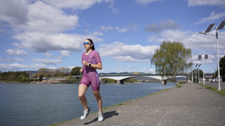 Smart Fit IRONMAN 70.3 de Valdivia 2024 irrumpe en el circuito mundial con 2.200 atletas confirmados y el único a nivel global con carbono neutralidad 29 Trote