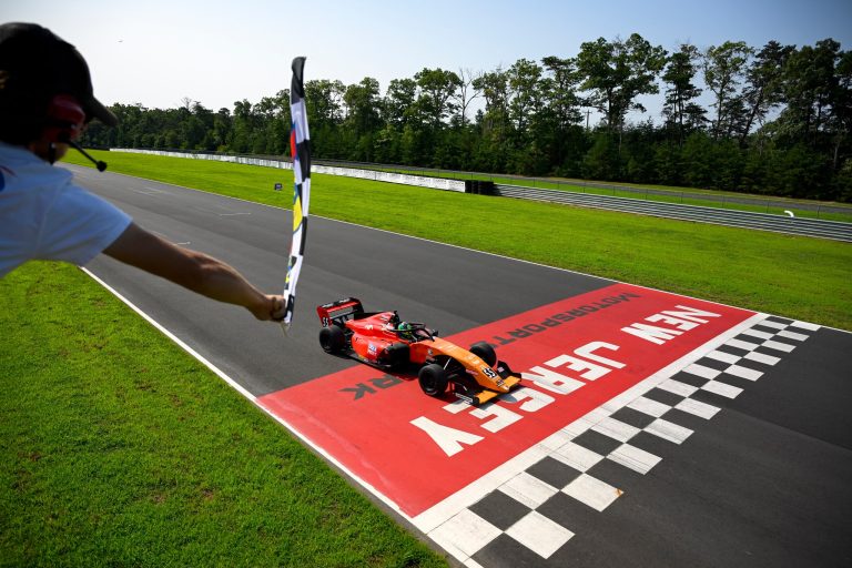 Nico Ambiado se integra a Crosslink Kiwi Motorsport, actual campeón de la Fórmula Regional Américas, donde será entrenado por un ex F1 18 #55 Nicolas Ambiado, Velox USA, Speed Factory, TLink, Allegro,