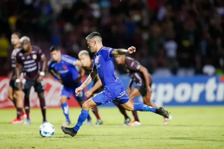 Universidad de Chile empató con Carabobo en Venezuela 14 image