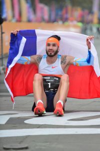 El chileno Carlos Diaz y la peruana Jovana de la Cruz se coronan campeones del Maratón de Santiago 2025 1 MDS Carlos Diaz 3