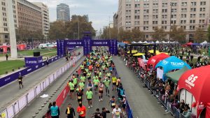 El chileno Carlos Diaz y la peruana Jovana de la Cruz se coronan campeones del Maratón de Santiago 2025 2 WhatsApp Image 2025 05 18 at 23.09.54