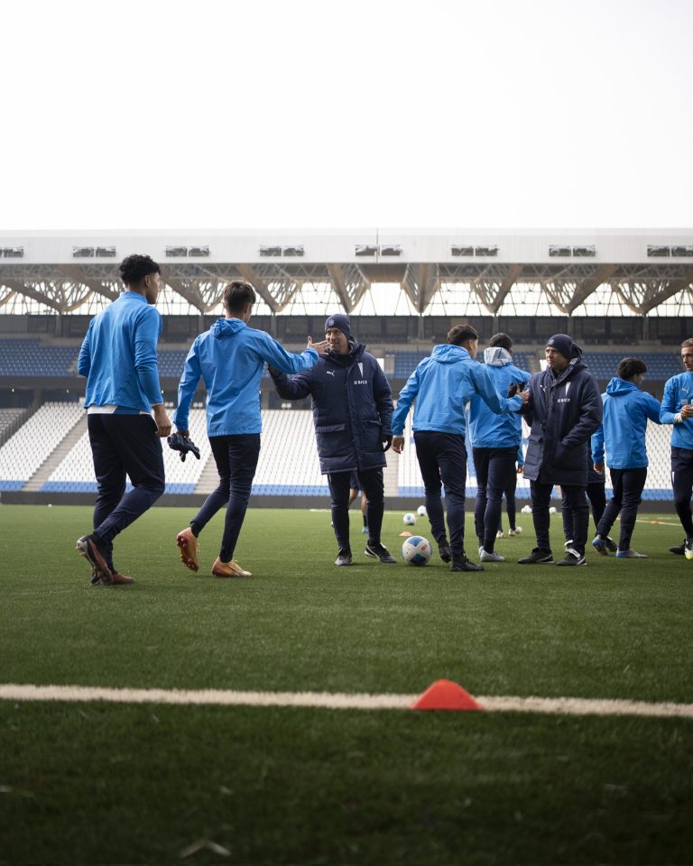Cuatro lesionados: Las bajas de la UC para el clásico ante Colo-Colo 1 Gx66NHcWAAAlqAQ