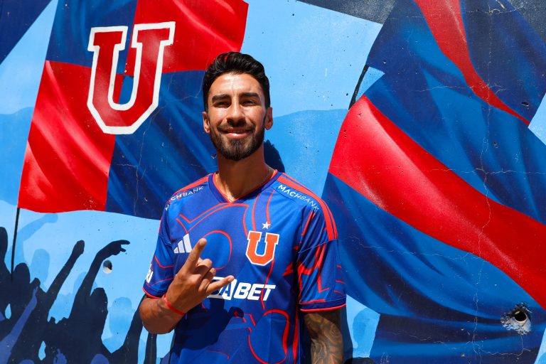 Universidad de Chile presenta a Juan Martín Lucero como su cuarto refuerzo 18 LUCERO-3.jpg