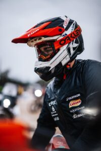 Tomás de Gavardo se mantiene entre los 19 mejores corriendo el Mundial con ropa prestada 1 WhatsApp Image 2026 03 20 at 14.58.47