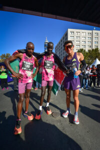 "La Fiesta del Running en la Capital: Más de 35 Mil Corredores Dan Vida al Maratón de Santiago 2026" 2 SPG 2886